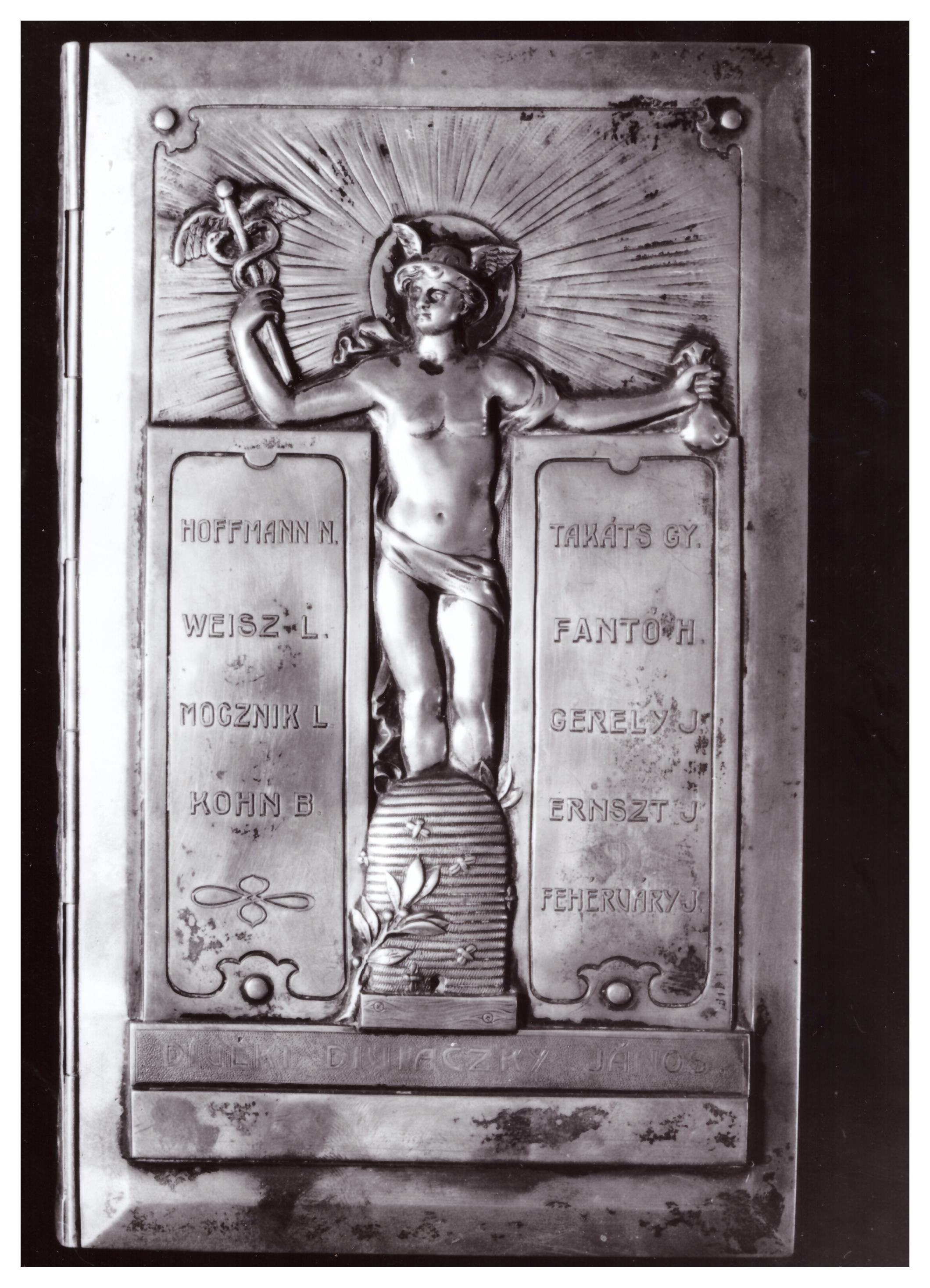 Több mint 1600 diák iskolakezdését könnyítette meg idén az Adni Öröm! tanszergyűjtés